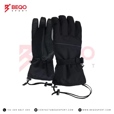 Black-Skiing-Gloves.webp